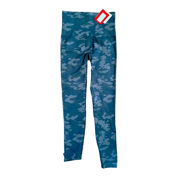 NWT Spanx Camo Leggings - Picture 2 of 8